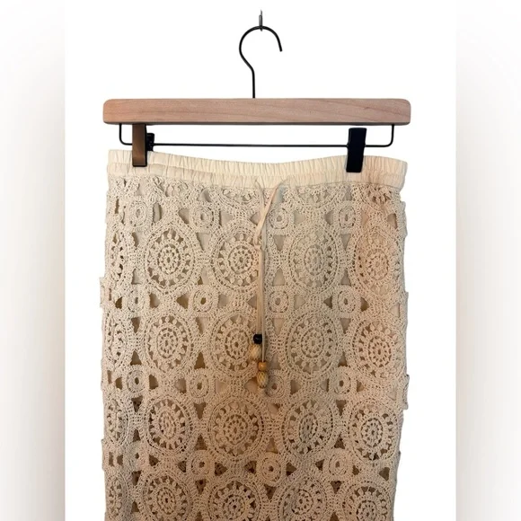 NWOT Zara Off white Crochet Pencil skirt S - Picture 7 of 9